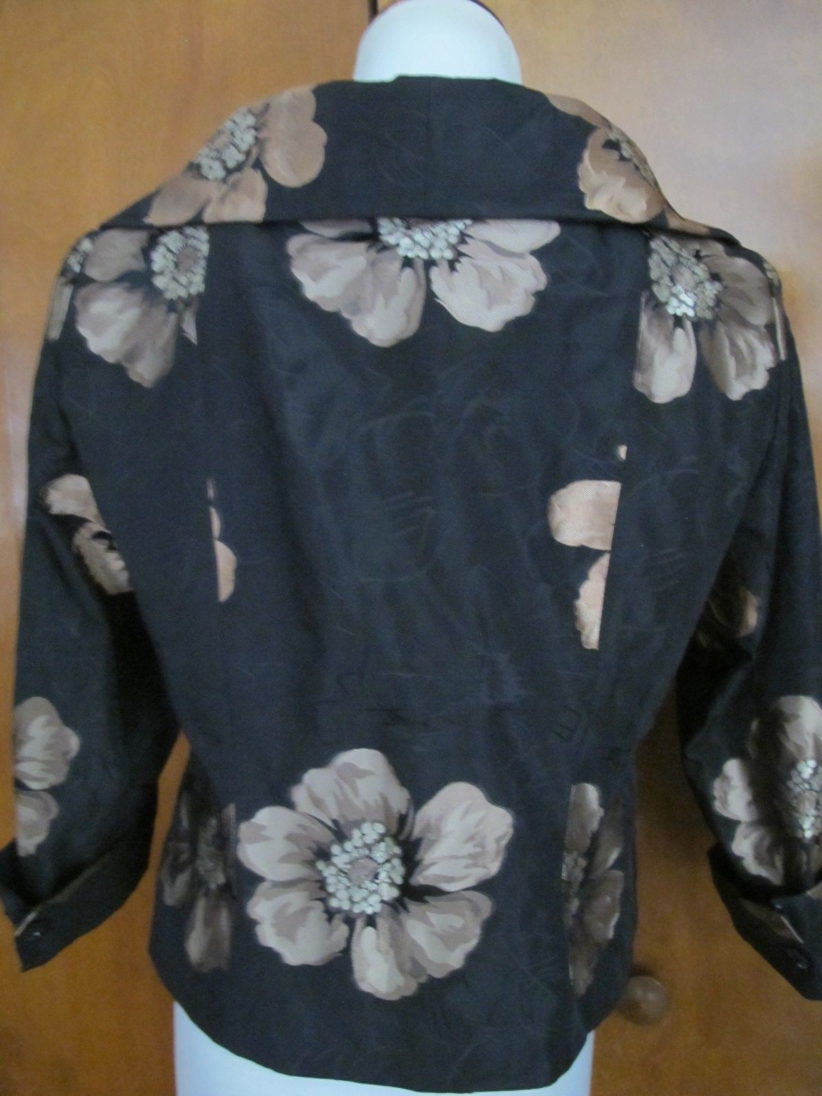 Juliana women’s black 6 button lined evening blazer jacket size 8 pre-owned