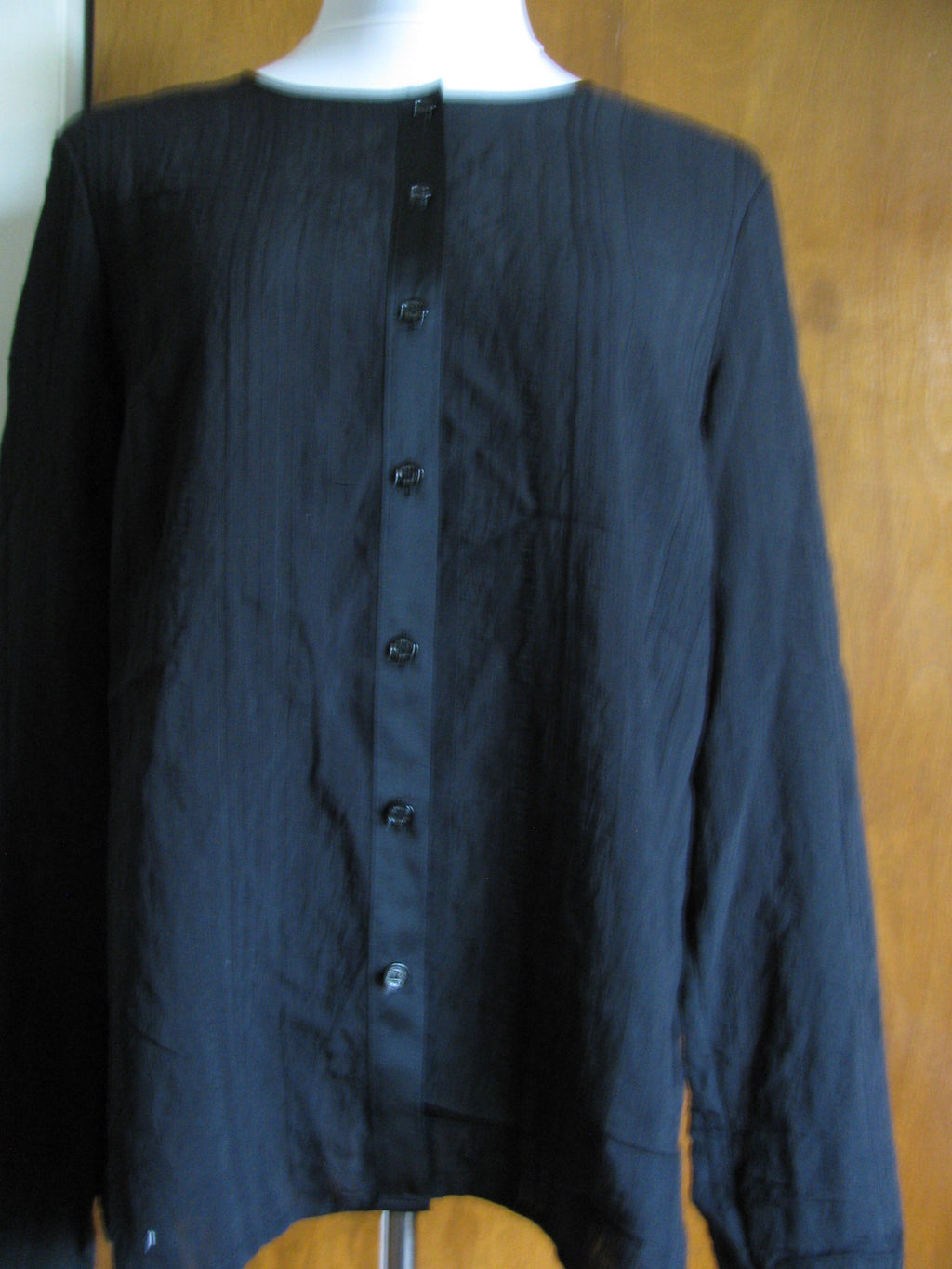 QMack women's viscose black top XLarge 
