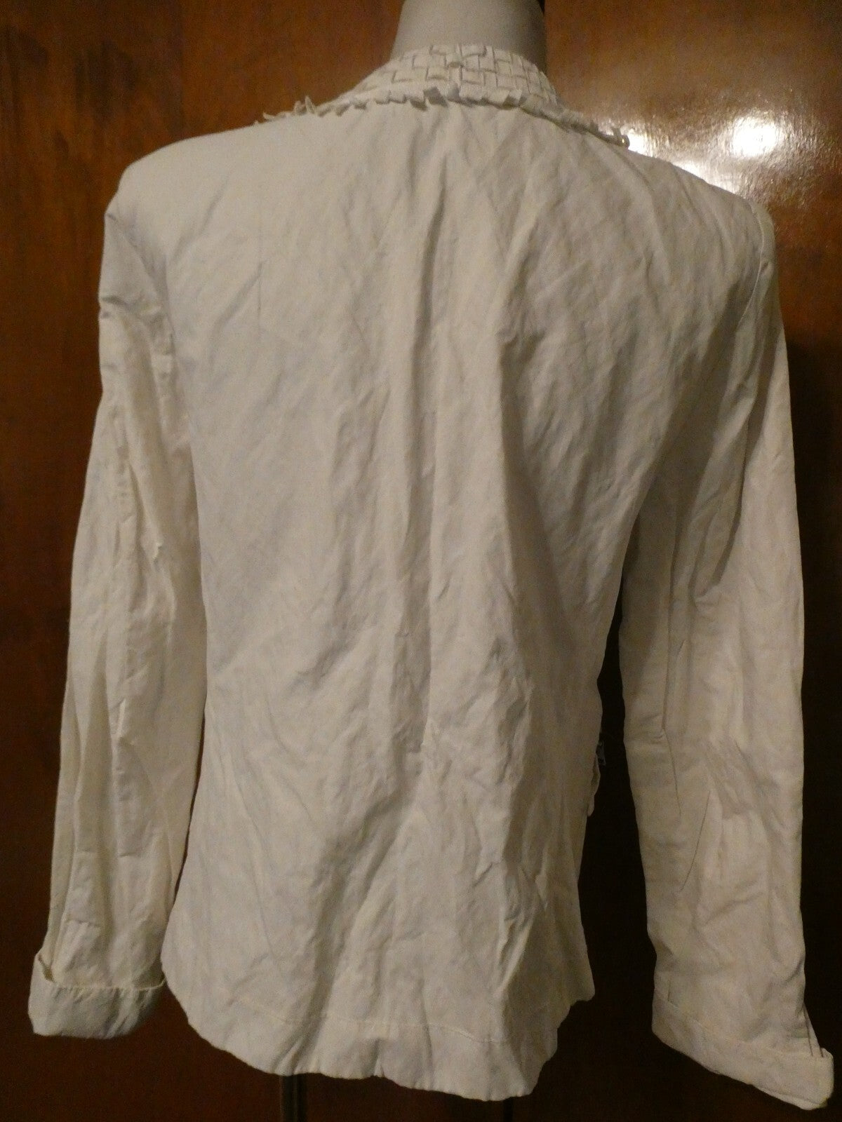 Tahari women's white soft cotton/nylon lined blazer US 14, UK 18, IT 50