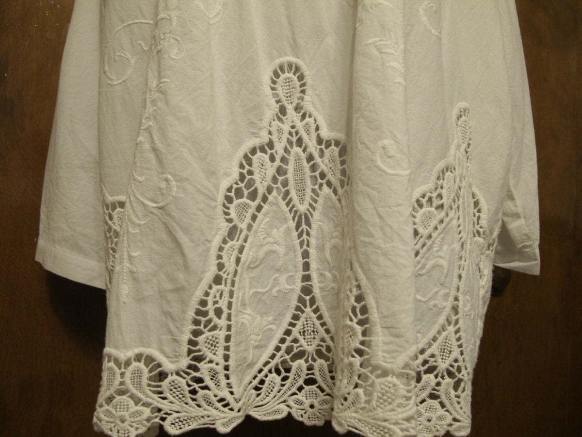 Saint Tropez West women's white cotton crocheted top size 1X