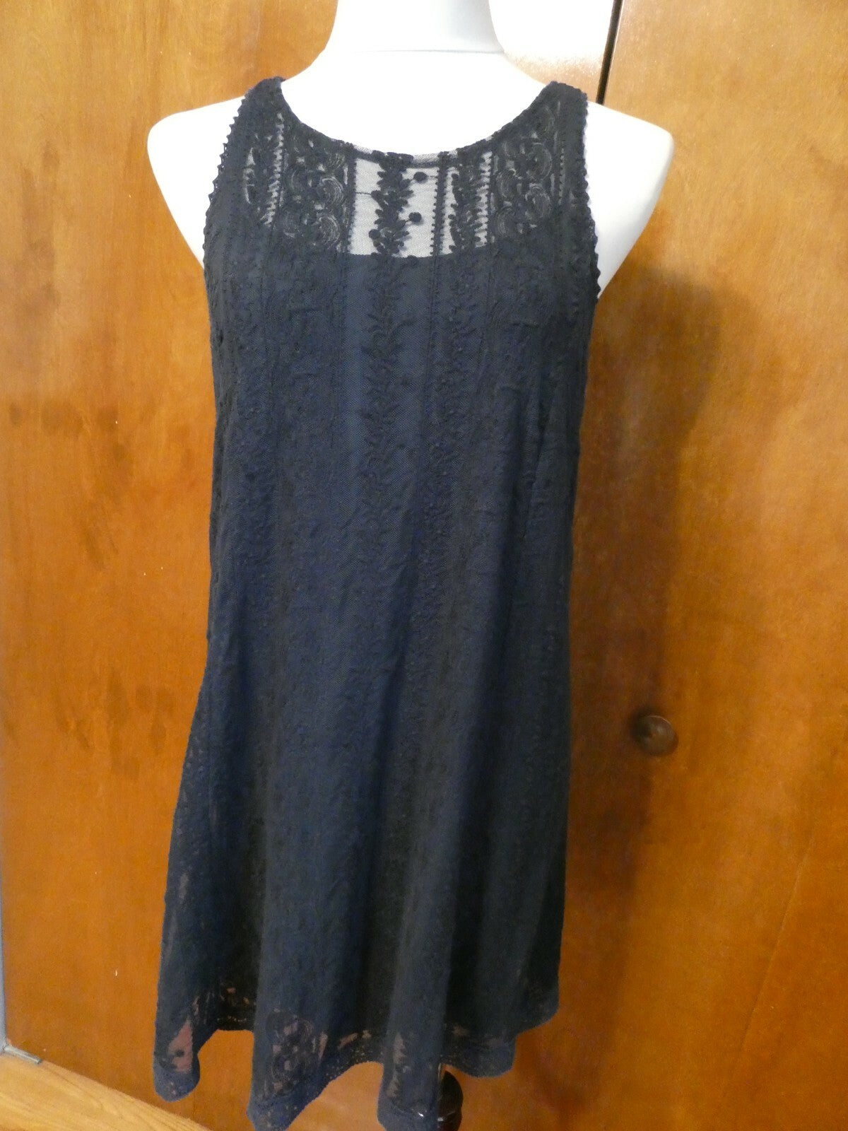 Abercrombie & Fitch women's navy lined evening dress Large (can fit Medium)