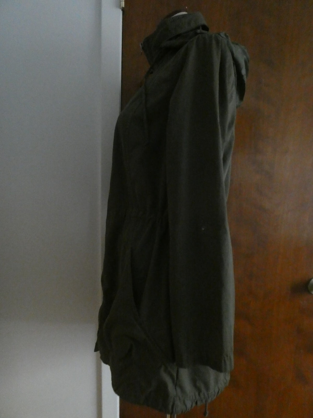 Mossimo Supply Co Women’s Olive Green Water Resistant Hood Jacket Size Small
