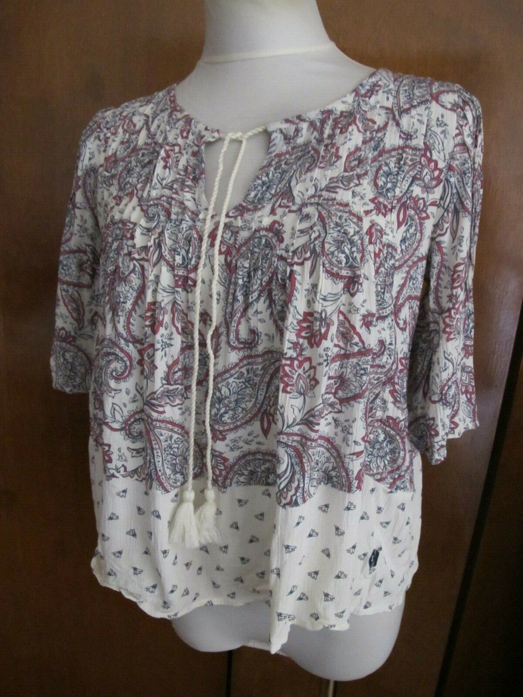Abercrombie & Fitch women’s viscose colored top 