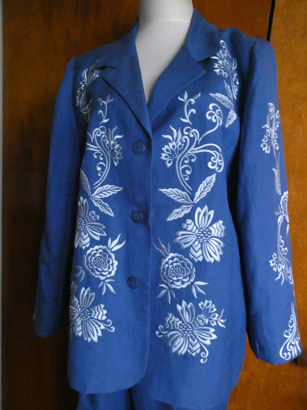 Victor Costa Women Pant Suit Blue with Embroidery Details Linen/Rayon Size Large