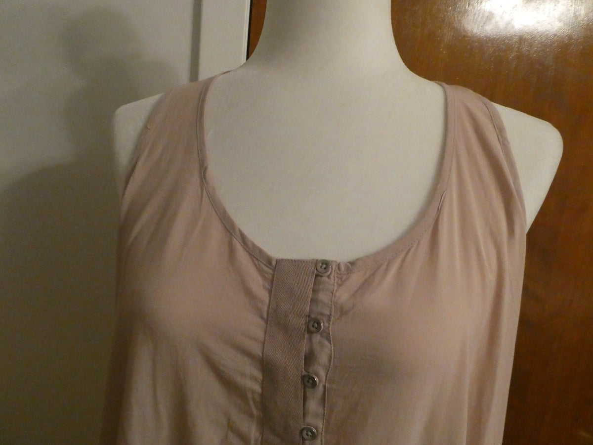 Gap women's dusty pink detailed 100% viscose top size Large
