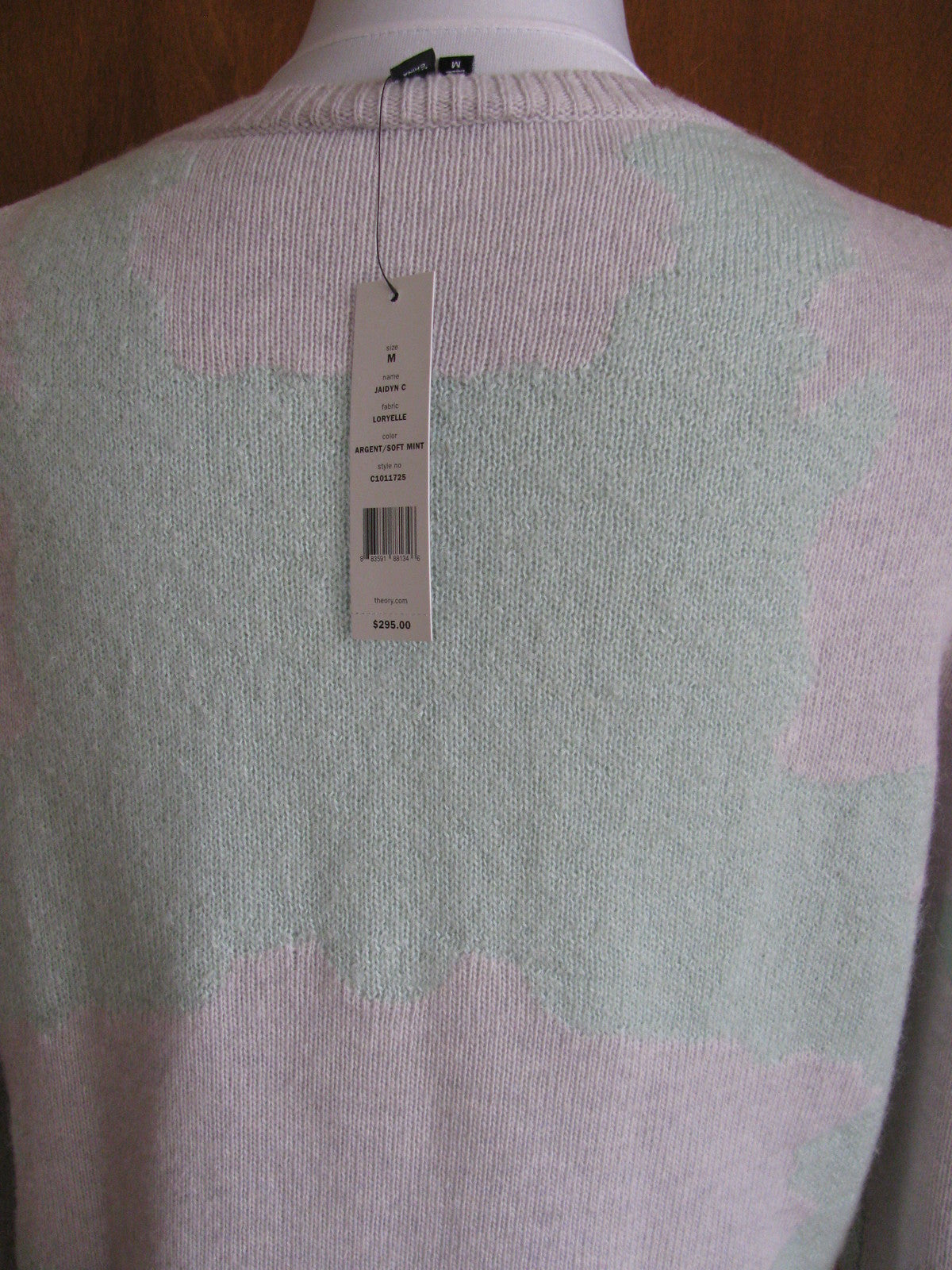 Theory Jaidyn C Women's  Argent Soft Mint Scoop Neck Sweater Size Medium New