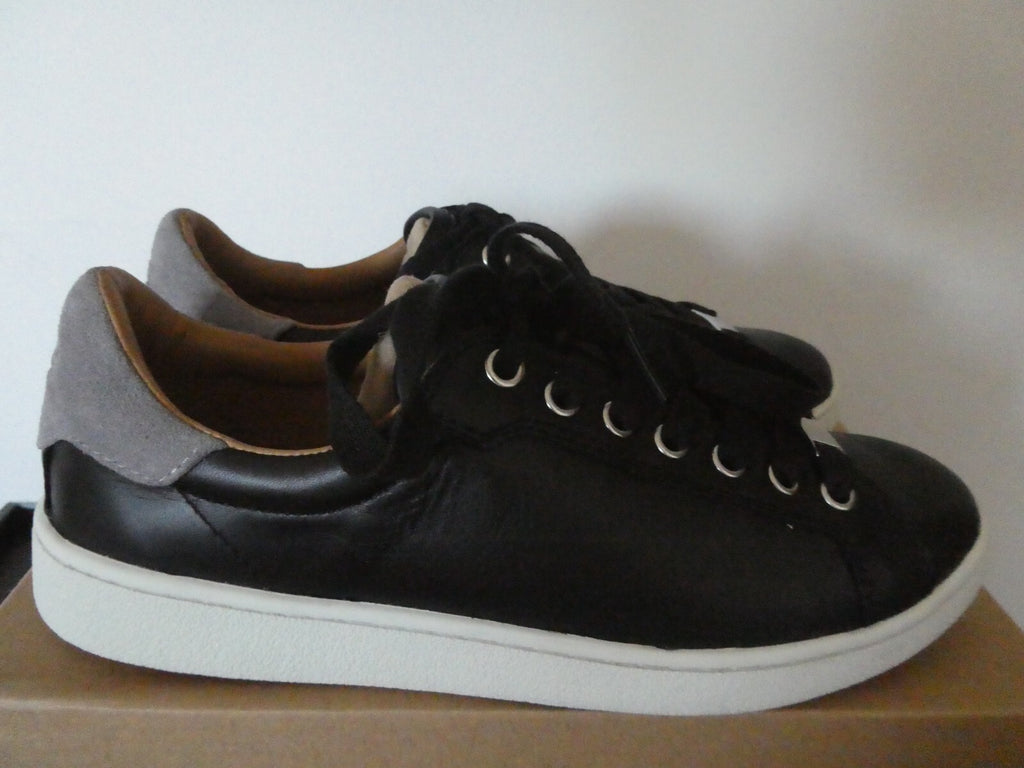 Ugg Australia Women’s Milo Black Leather Sneaker Size 8