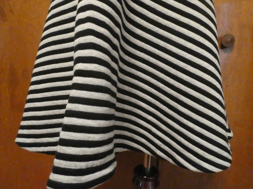 Gap women's black/gray cotton blend skirt size 14