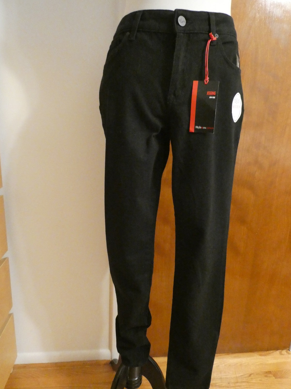 Style &CO Denim Women's Essential Comfort Soft Legging Jean Pants Black Size 14