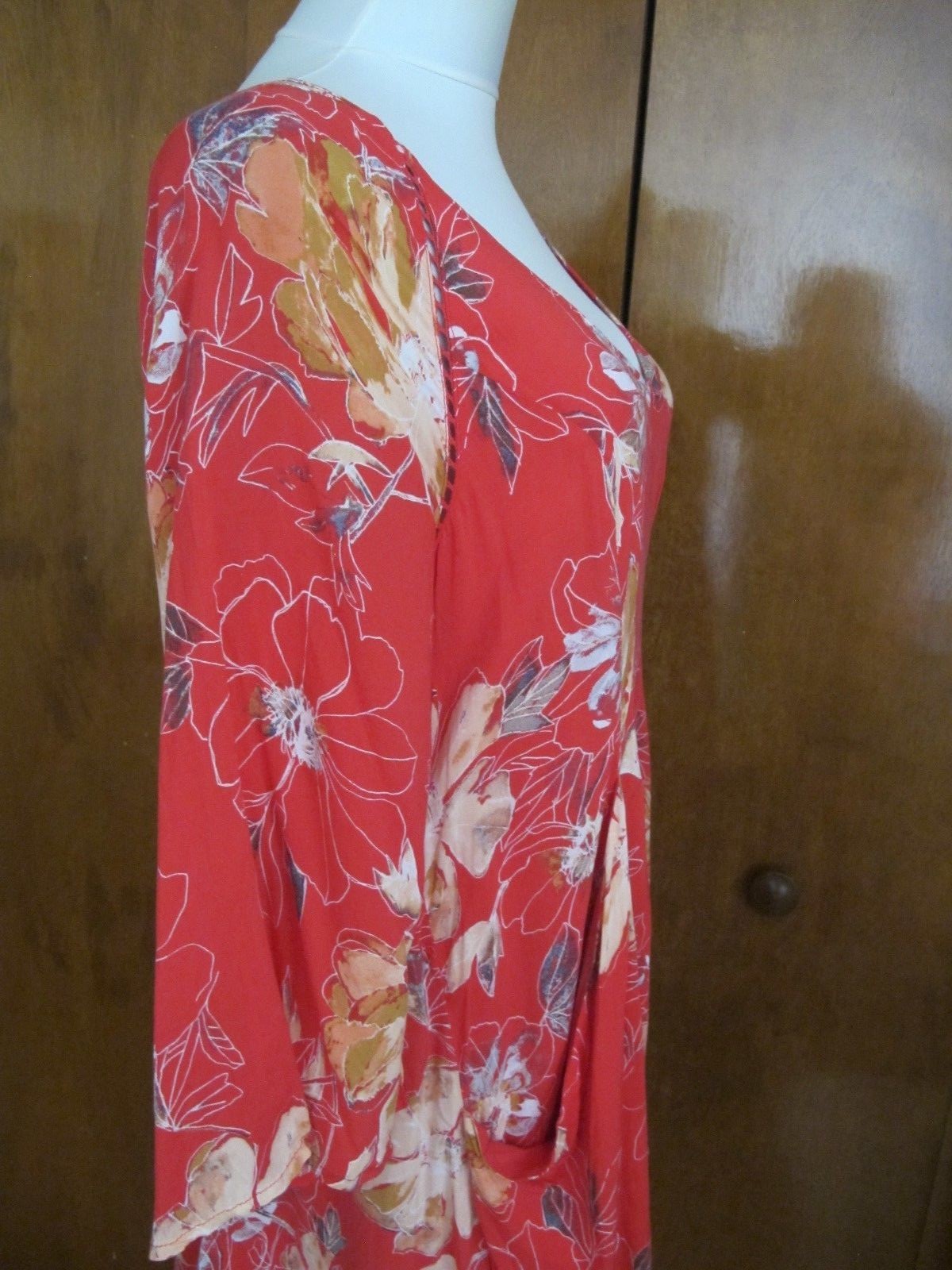 Free People women multi color relaxed fit short lined 3/4 Sleeve rayon dress 10 