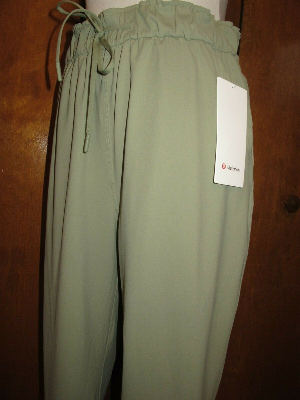 Lululemon Women's Green Stretch High Rise 7/8 Length Pant RSMG 