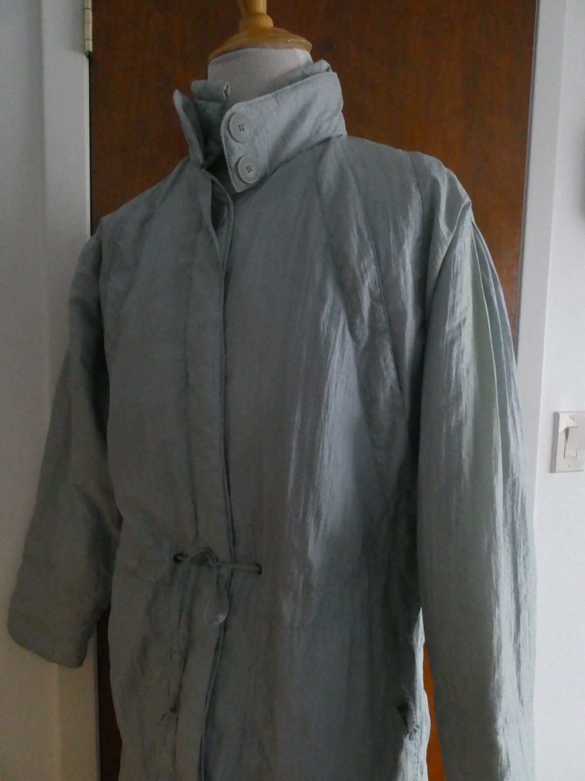 Vintage Montana Hamburg Long Winter Soft Blue-Gray Coat Nylon Size 46 US Size 10