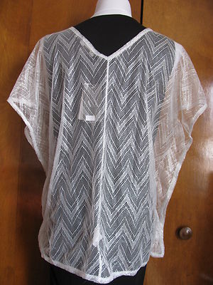 Armani Exchange women's couleur white shine and texture tulle top New