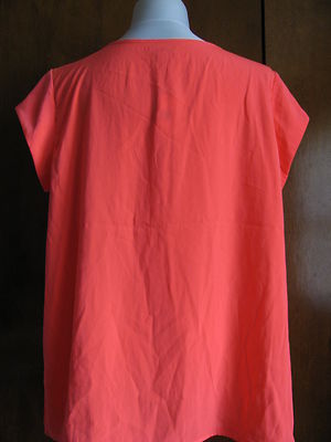 Gap women’s pink top Size Large New