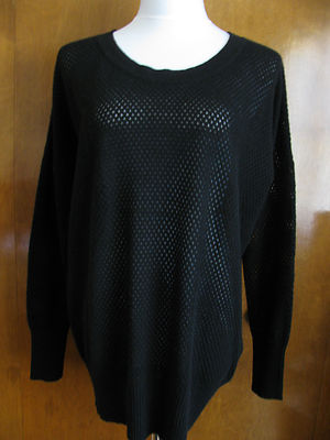 Bloomingdale’s Women's Black 2ply Cashmere Sweater New