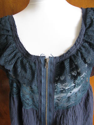 Mystree women's cotton blue navy zippered top size large NWT